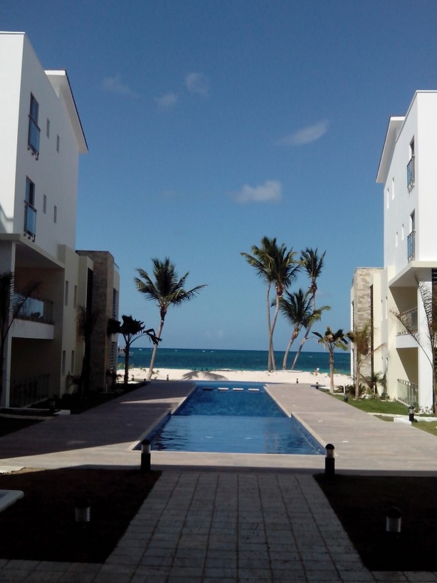 New apartments in Bavaro on the 1st line 150 m2