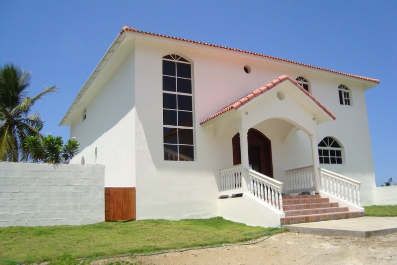 House on the coast of Sosua with an area of 450 m2