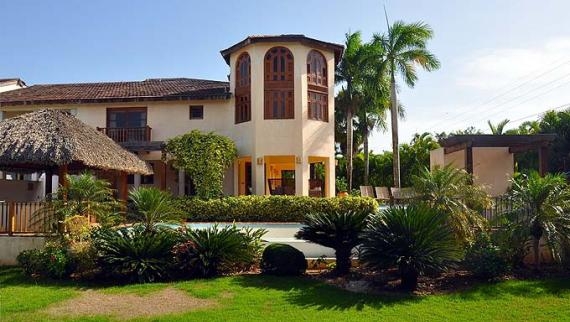 Townhouse on the shore of the Casa de Campo with an area of 424 m2