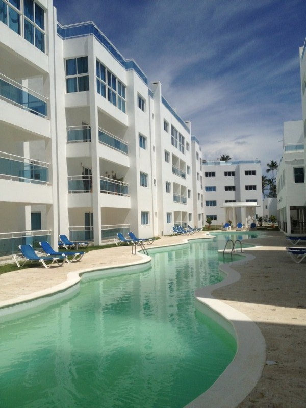 Apartments for rent on the 1st line with an area of 120 m2